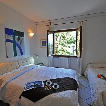 Sleeps 4 Pool Air Con * 메체그라